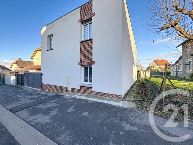 Maison à vendre - 5 pièces - 146,30 m2 - Montdidier - 80 - PICARDIE