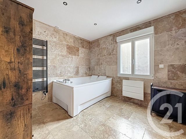 Maison à vendre - 5 pièces - 146,30 m2 - Montdidier - 80 - PICARDIE