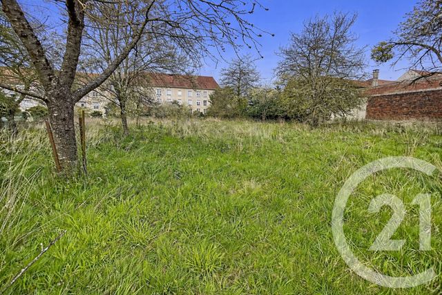 Terrain &agrave; vendre - 1556 m2 - Estrees St Denis - 60 - PICARDIE