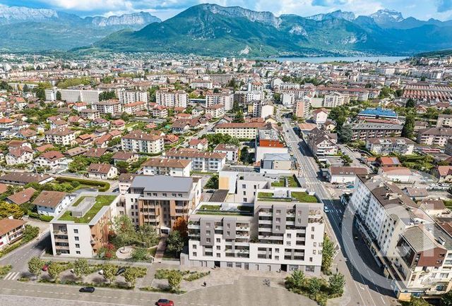 Appartement T5 à vendre - 5 pièces - 107,46 m2 - Annecy - 74 - RHONE-ALPES