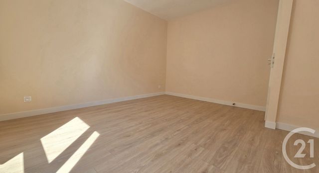 Appartement T4 &agrave; louer - 4 pi&egrave;ces - 86,36 m2 - Annecy - 74 - RHONE-ALPES
