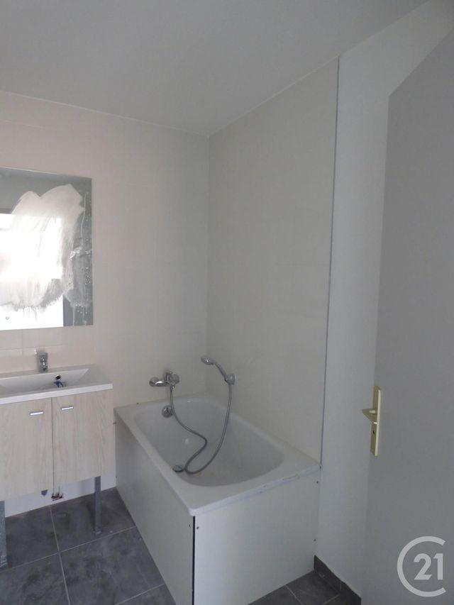 Appartement F2 &agrave; louer - 2 pi&egrave;ces - 49,36 m2 - Rumilly - 74 - RHONE-ALPES