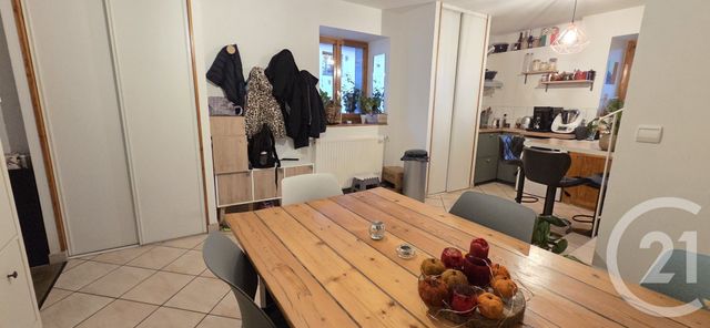 Appartement à louer - 5 pièces - 66,61 m2 - Gruffy - 74 - RHONE-ALPES
