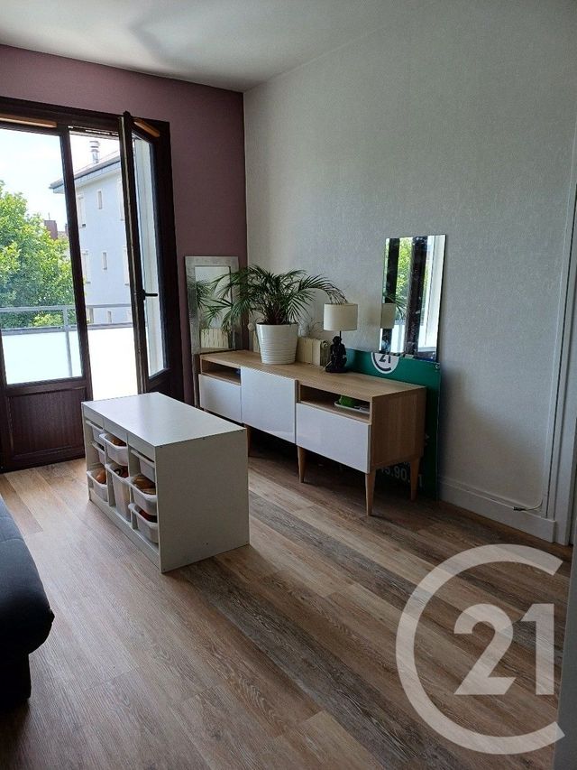 Appartement T3 &agrave; louer - 3 pi&egrave;ces - 53,63 m2 - Annecy - 74 - RHONE-ALPES