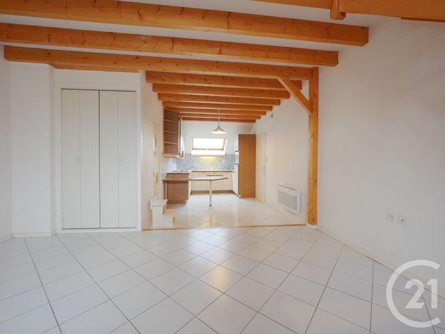 Appartement F2 &agrave; louer - 2 pi&egrave;ces - 41,90 m2 - Poisy - 74 - RHONE-ALPES