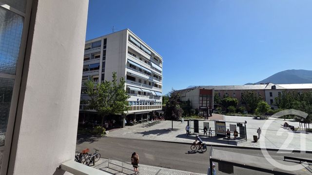 Appartement F3 &agrave; louer - 3 pi&egrave;ces - 63,94 m2 - Annecy - 74 - RHONE-ALPES