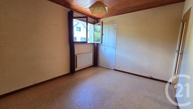 Appartement F3 &agrave; louer - 3 pi&egrave;ces - 82,68 m2 - Sillingy - 74 - RHONE-ALPES
