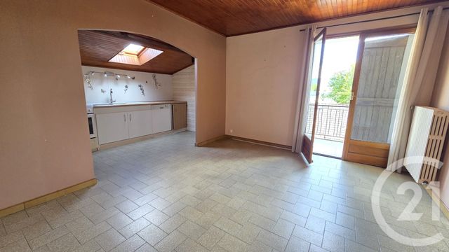 Appartement F3 &agrave; louer - 3 pi&egrave;ces - 82,68 m2 - Sillingy - 74 - RHONE-ALPES