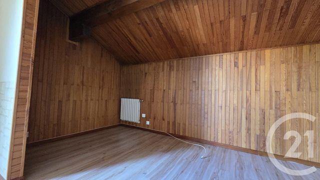 Appartement F3 &agrave; louer - 3 pi&egrave;ces - 82,68 m2 - Sillingy - 74 - RHONE-ALPES