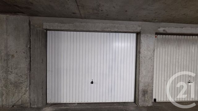 parking - ANNECY - 74