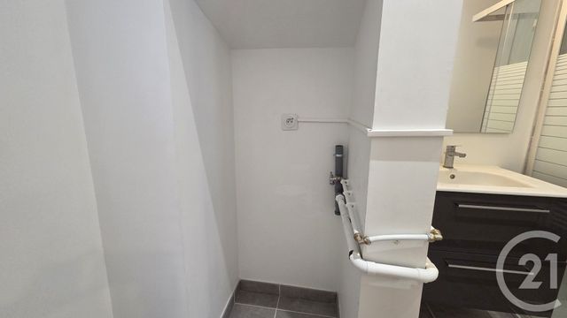 Appartement F2 &agrave; louer - 2 pi&egrave;ces - 30,10 m2 - Annecy - 74 - RHONE-ALPES