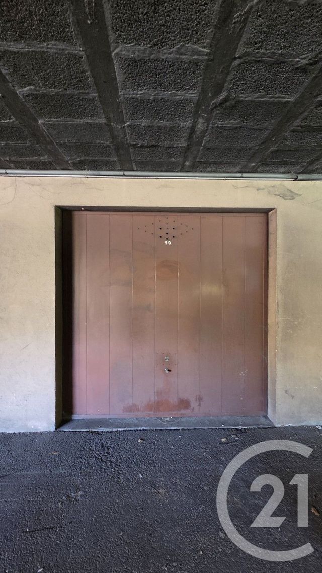 parking - ANNECY - 74