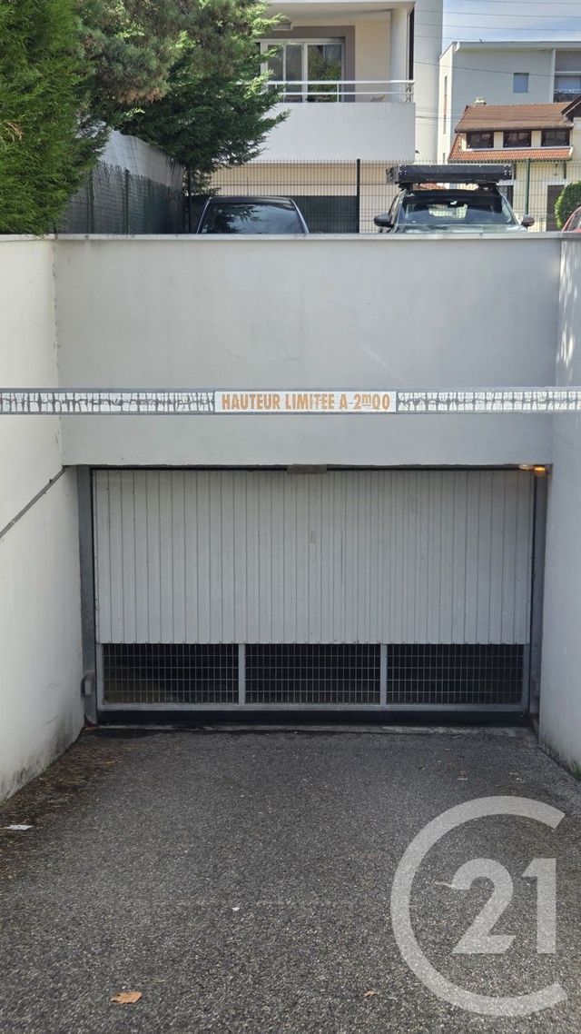 Parking &agrave; louer - 12 m2 - Annecy - 74 - RHONE-ALPES