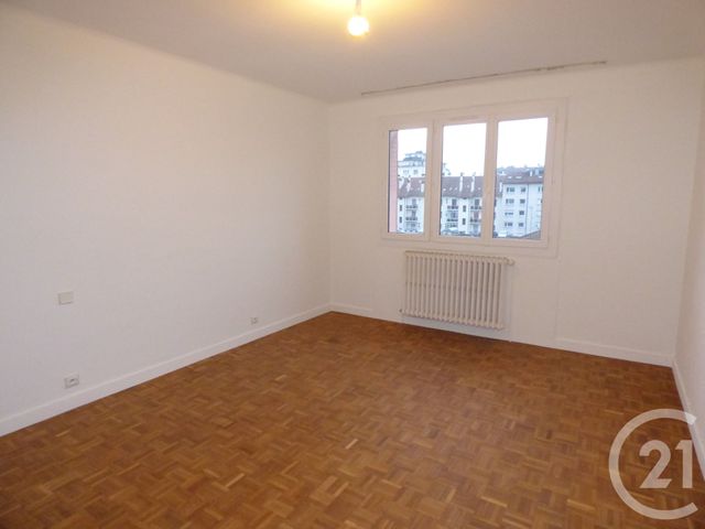 Appartement T3 &agrave; louer - 3 pi&egrave;ces - 81,91 m2 - Annecy - 74 - RHONE-ALPES