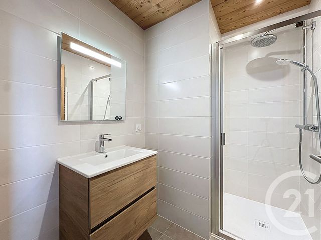 Appartement T3 &agrave; vendre - 3 pi&egrave;ces - 75,10 m2 - Les Gets - 74 - RHONE-ALPES