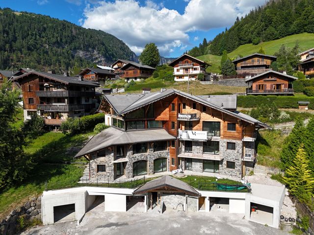 Appartement T6 à vendre - 6 pièces - 180,91 m2 - Morzine - 74 - RHONE-ALPES