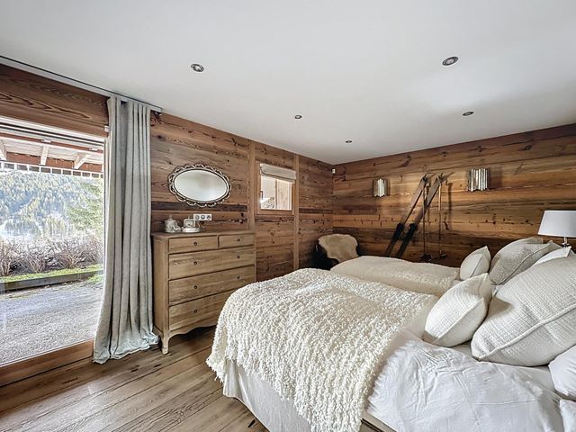 Maison &agrave; vendre - 8 pi&egrave;ces - 264,10 m2 - Les Gets - 74 - RHONE-ALPES