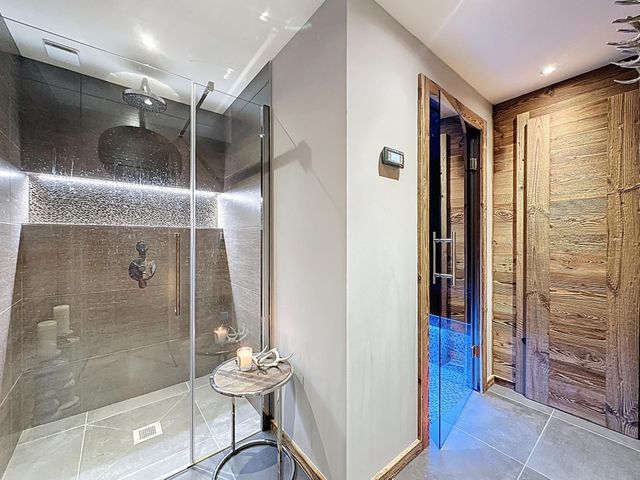 Maison &agrave; vendre - 8 pi&egrave;ces - 264,10 m2 - Les Gets - 74 - RHONE-ALPES