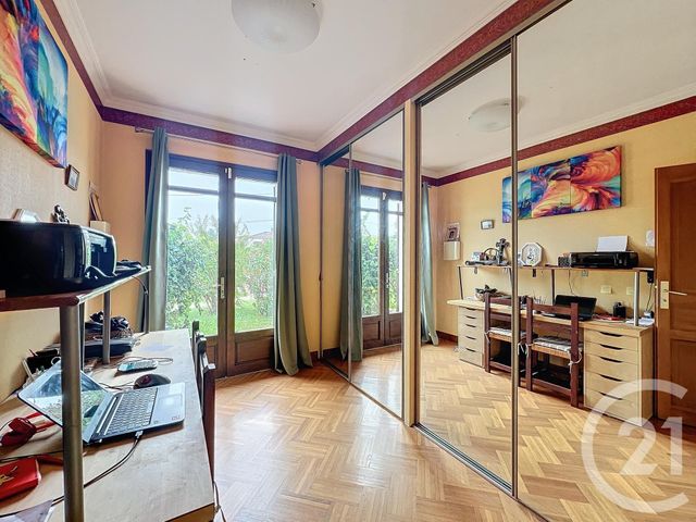 Maison à vendre - 5 pièces - 163,50 m2 - Villeneuve Sur Lot - 47 - AQUITAINE