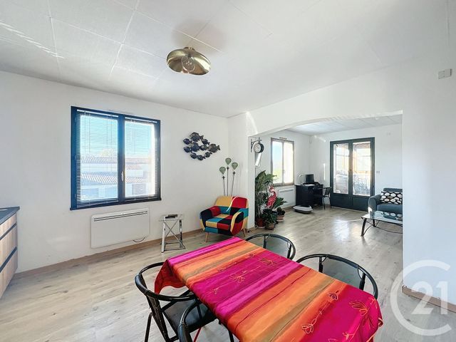 Appartement à vendre - 2 pièces - 74,12 m2 - Villeneuve Sur Lot - 47 - AQUITAINE