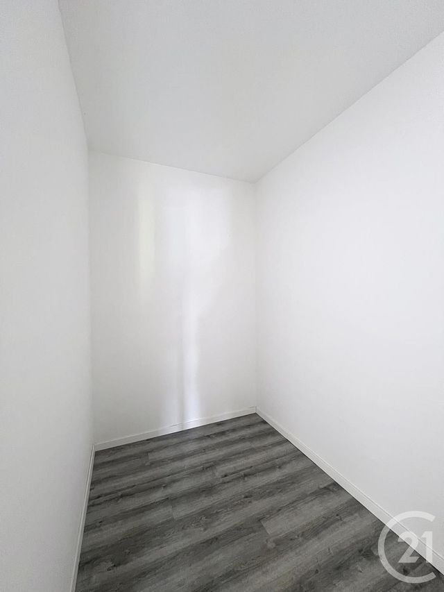 Appartement Local à louer - 2 pièces - 41,20 m2 - Villeneuve Sur Lot - 47 - AQUITAINE