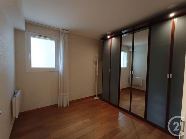 Appartement T4 à vendre - 5 pièces - 107 m2 - Villeneuve Sur Lot - 47 - AQUITAINE
