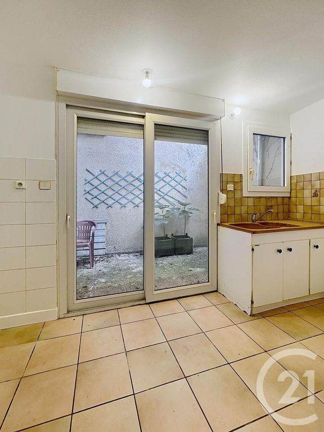 Appartement T2 à vendre - 2 pièces - 44,04 m2 - Villeneuve Sur Lot - 47 - AQUITAINE