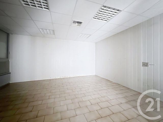 Maison à louer - 5 pièces - 223,30 m2 - Villeneuve Sur Lot - 47 - AQUITAINE