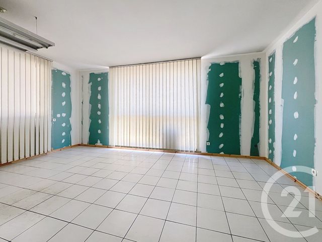 Maison à louer - 5 pièces - 223,30 m2 - Villeneuve Sur Lot - 47 - AQUITAINE