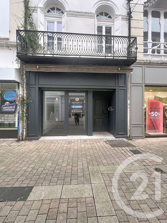 Appartement Local &agrave; louer - 1 pi&egrave;ce - 56,89 m2 - Villeneuve Sur Lot - 47 - AQUITAINE