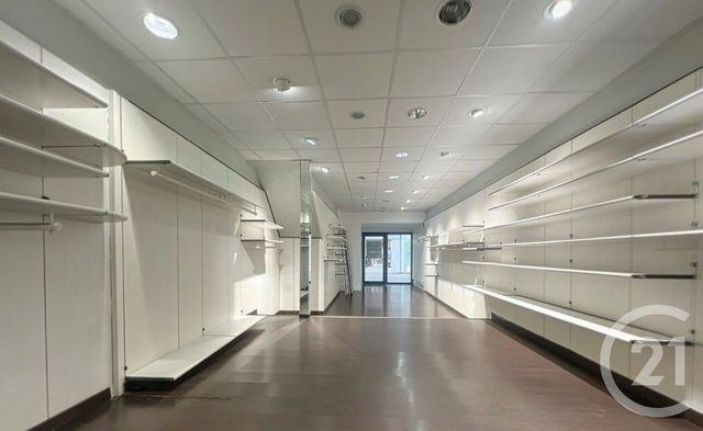 Appartement Local &agrave; louer - 1 pi&egrave;ce - 56,89 m2 - Villeneuve Sur Lot - 47 - AQUITAINE