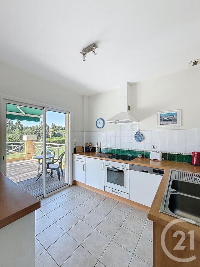 Appartement F3 à vendre - 5 pièces - 90 m2 - Castelnaud De Gratecambe - 47 - AQUITAINE