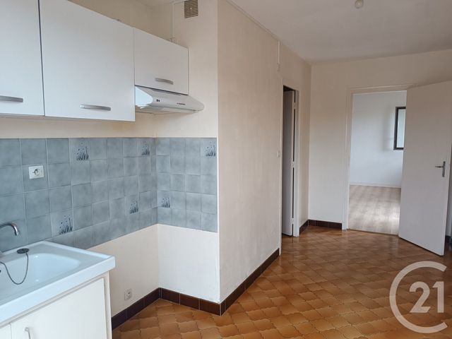 Appartement T2 à vendre - 2 pièces - 65,34 m2 - Villeneuve Sur Lot - 47 - AQUITAINE