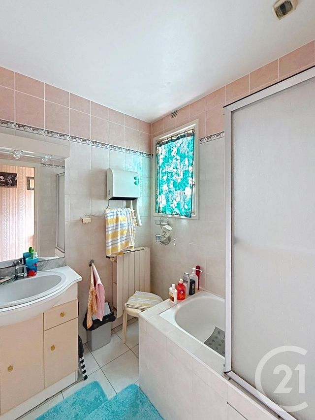 Maison &agrave; vendre - 3 pi&egrave;ces - 67 m2 - Villeneuve Sur Lot - 47 - AQUITAINE