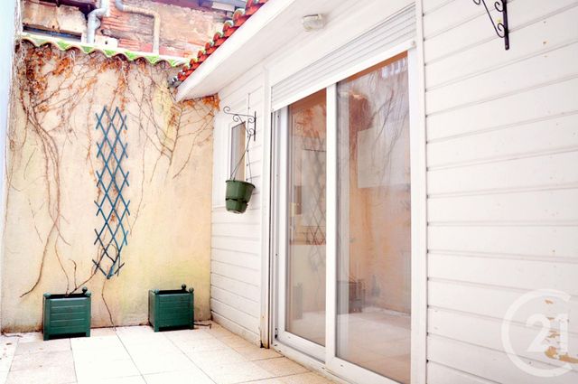 Appartement T2 à louer - 2 pièces - 44,04 m2 - Villeneuve Sur Lot - 47 - AQUITAINE