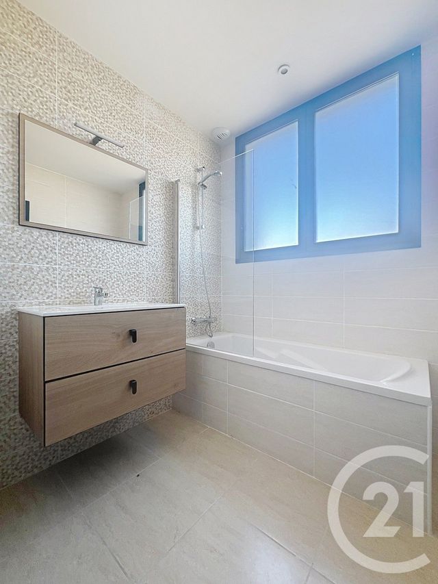 Maison à louer - 3 pièces - 77,77 m2 - Villeneuve Sur Lot - 47 - AQUITAINE