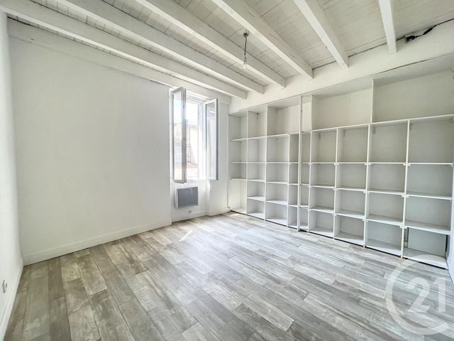 Maison &agrave; louer - 3 pi&egrave;ces - 77,47 m2 - Villeneuve Sur Lot - 47 - AQUITAINE