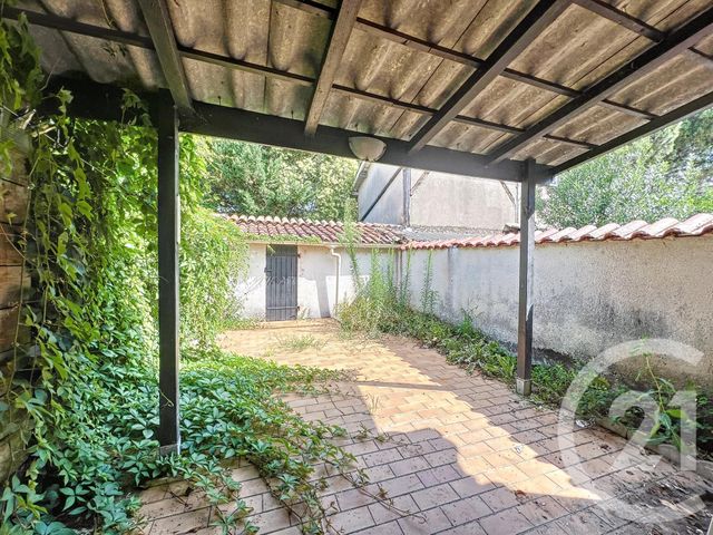 Maison &agrave; louer - 3 pi&egrave;ces - 77,47 m2 - Villeneuve Sur Lot - 47 - AQUITAINE