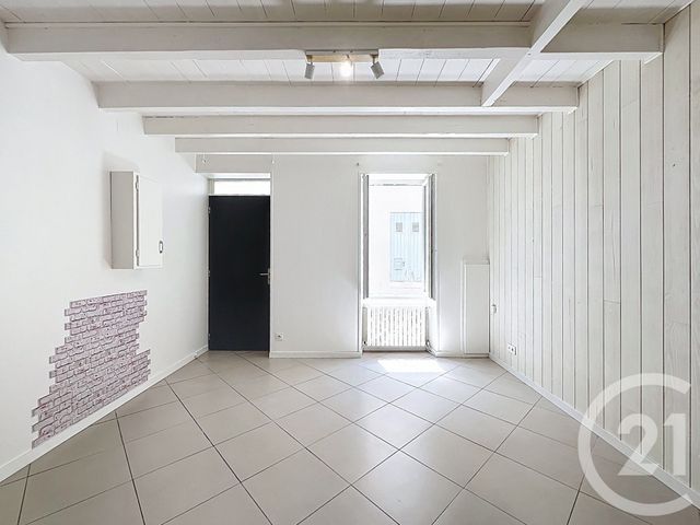 Maison à louer - 4 pièces - 75 m2 - Villeneuve Sur Lot - 47 - AQUITAINE