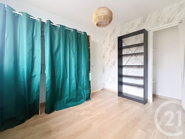 Maison &agrave; louer - 5 pi&egrave;ces - 97,70 m2 - Villeneuve Sur Lot - 47 - AQUITAINE