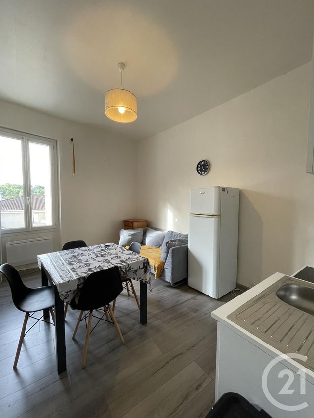 Appartement Studio &agrave; louer - 1 pi&egrave;ce - 25,35 m2 - St Sylvestre Sur Lot - 47 - AQUITAINE