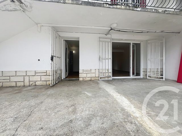 Maison &agrave; louer - 3 pi&egrave;ces - 82,06 m2 - Bias - 47 - AQUITAINE