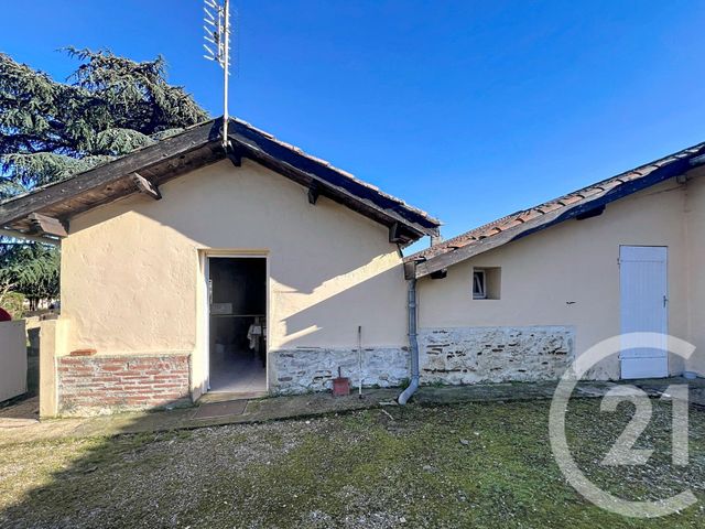 Appartement T2 &agrave; louer - 2 pi&egrave;ces - 43 m2 - Villeneuve Sur Lot - 47 - AQUITAINE