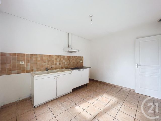 Maison &agrave; louer - 4 pi&egrave;ces - 91 m2 - Villeneuve Sur Lot - 47 - AQUITAINE