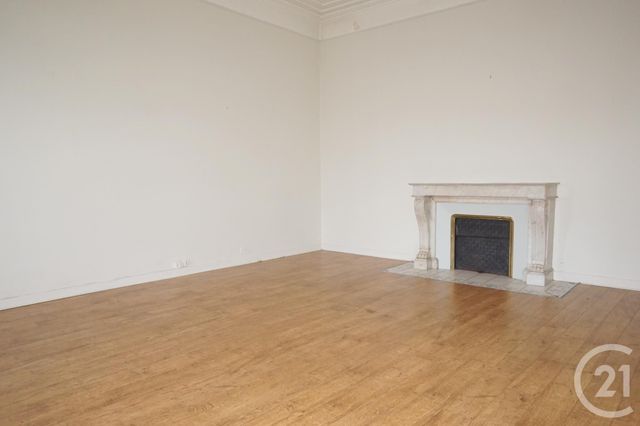 Appartement F7 &agrave; vendre - 7 pi&egrave;ces - 200 m2 - Villeneuve Sur Lot - 47 - AQUITAINE