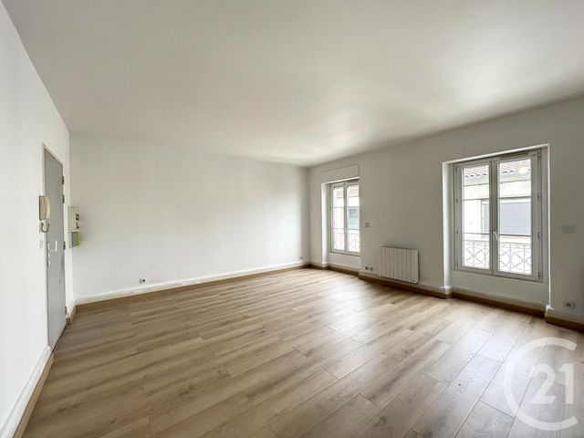 Appartement T2 &agrave; louer - 2 pi&egrave;ces - 55 m2 - Villeneuve Sur Lot - 47 - AQUITAINE