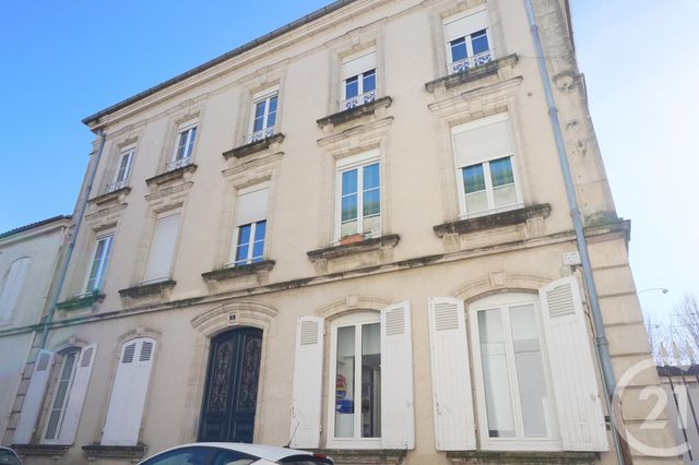 Appartement T2 &agrave; louer - 2 pi&egrave;ces - 55 m2 - Villeneuve Sur Lot - 47 - AQUITAINE