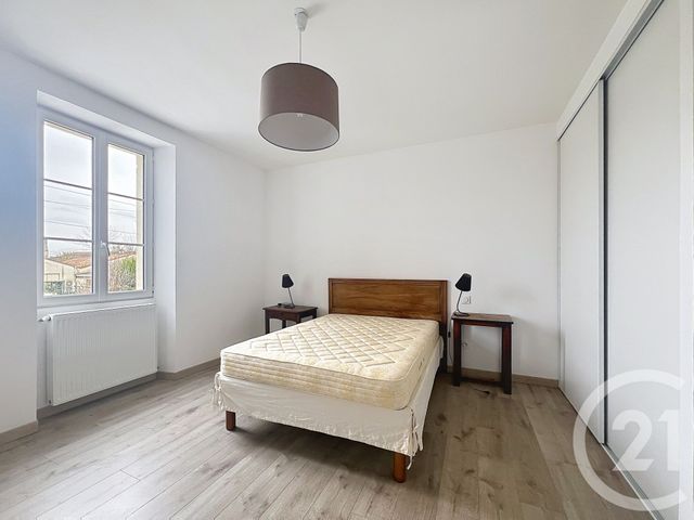 Maison &agrave; louer - 4 pi&egrave;ces - 116,87 m2 - Villeneuve Sur Lot - 47 - AQUITAINE