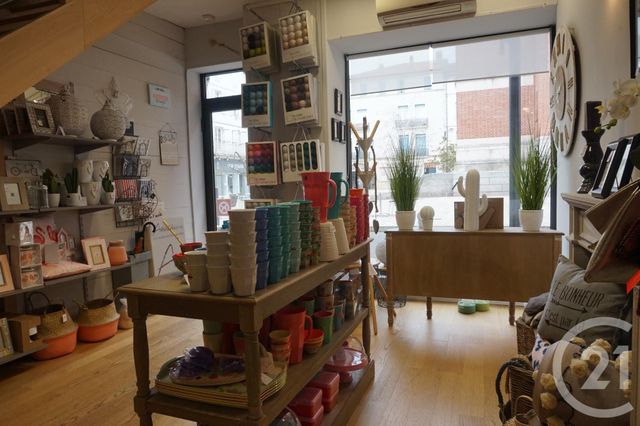 Local commercial à louer - 182.0 m2 - 47 - Lot-et-Garonne