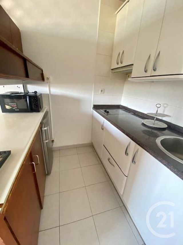 Appartement T2 &agrave; louer - 2 pi&egrave;ces - 38 m2 - Hendaye - 64 - AQUITAINE